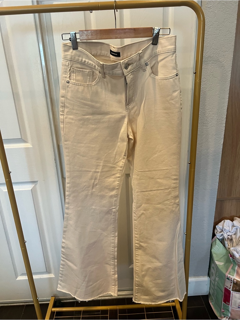 Express Cream Flare Wide-Leg Jeans